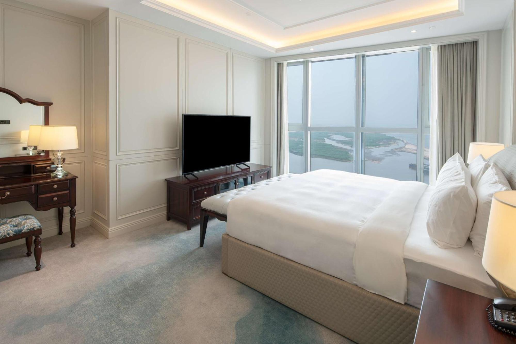 Hilton Brazzaville Les Tours Jumelles Hotel & Residences Buitenkant foto
